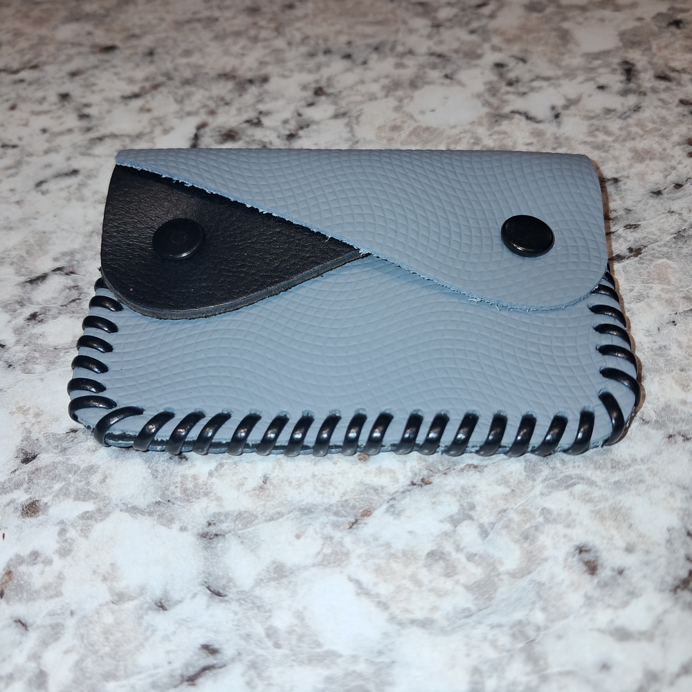 NEW Handcrafted Stylish Gray and Black Leather Coin Purse/Card Holder